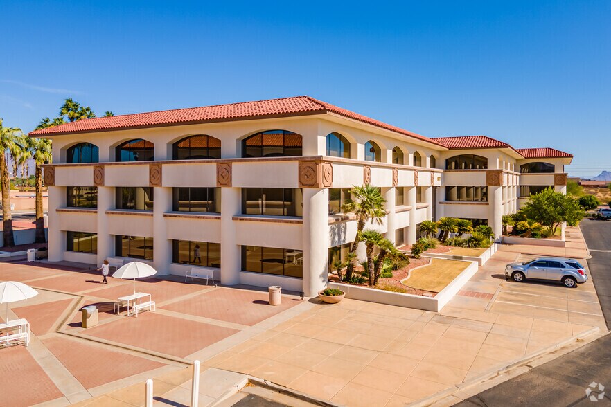 Primary Photo Of 8777 E Via de Ventura, Scottsdale Office For Lease