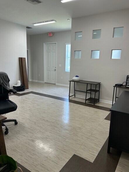 More Photos Of 17718 Hunting Bow Cir, Lutz Medical For Sale