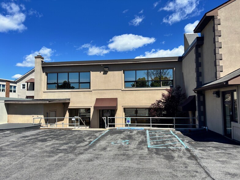 More Photos Of 510-514 Haight Ave, Poughkeepsie Office For Sale