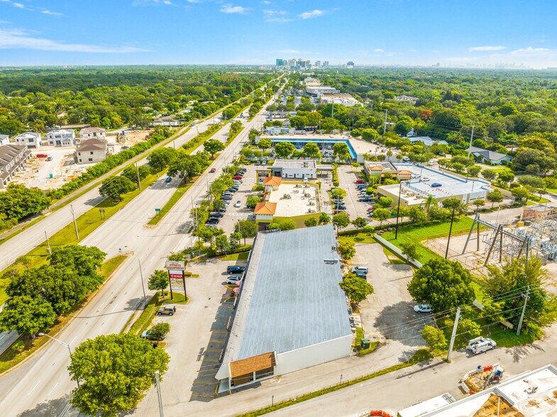 More Photos Of 12241-12275 S Dixie Hwy, Miami Freestanding For Lease