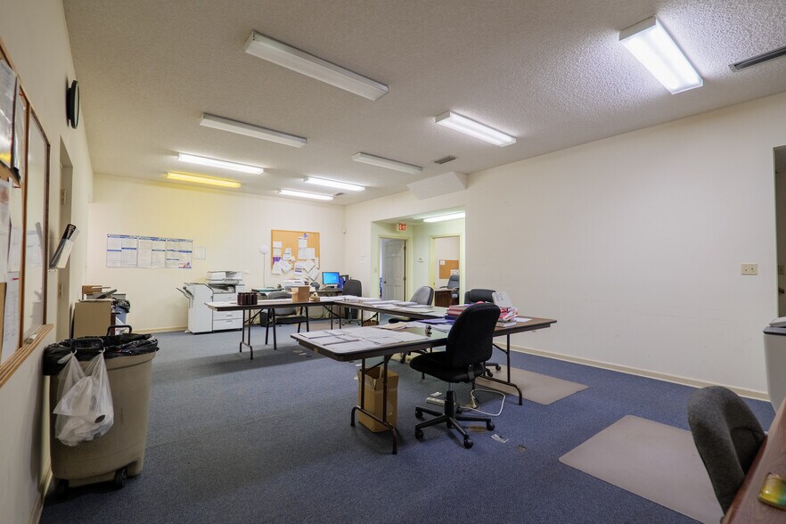 More Photos Of 3185 Madison Hwy, Valdosta Office For Sale