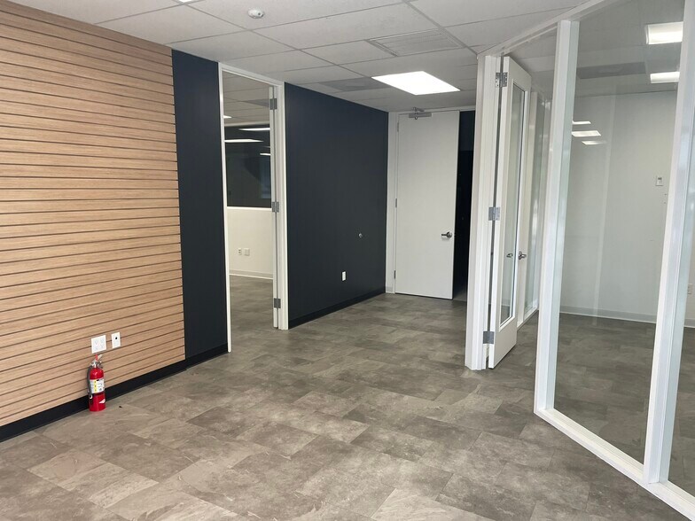 More Photos Of 1902 S Houston Ave, Humble Unknown For Lease