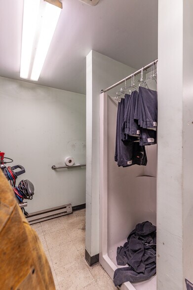 More Photos Of 2227 N 3rd Ave, Whitehall Service For Sale