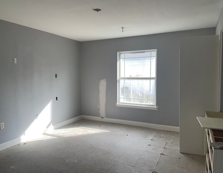 More Photos Of 1405 W Storey St, San Saba Skilled Nursing Facility For Sale