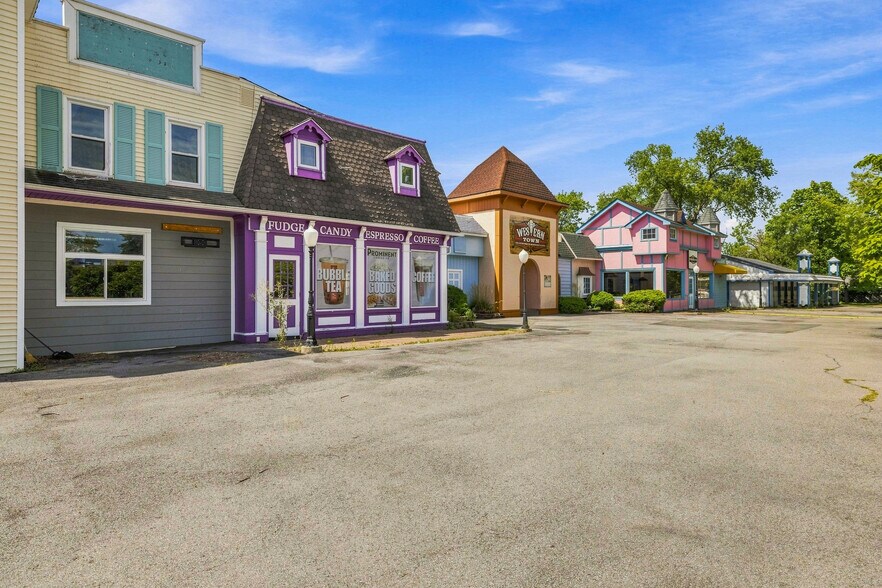 More Photos Of 2400 Grand Island Blvd, Grand Island Amusement Park For Sale