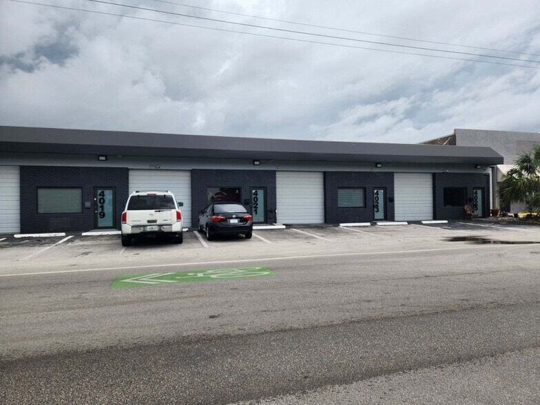 Primary Photo Of 4019 NE 6th Ave, Oakland Park Warehouse For Lease