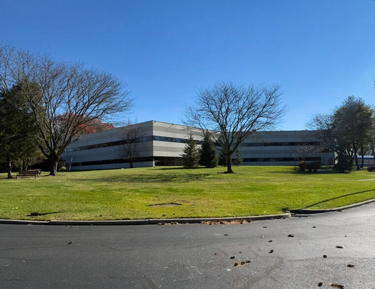 More Photos Of 570 Mount Pleasant Ave, Dover Warehouse For Lease