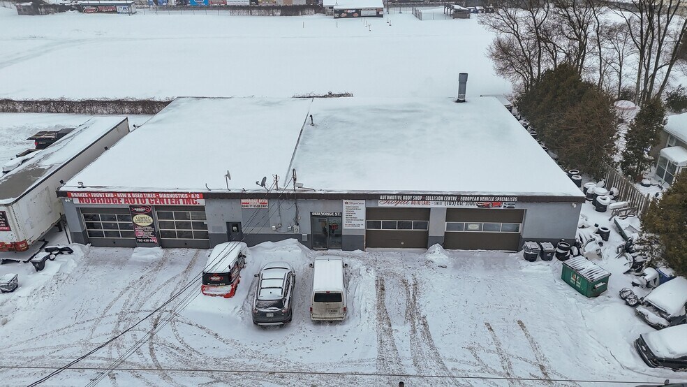 More Photos Of 6938 Yonge St, Innisfil Auto Repair For Sale
