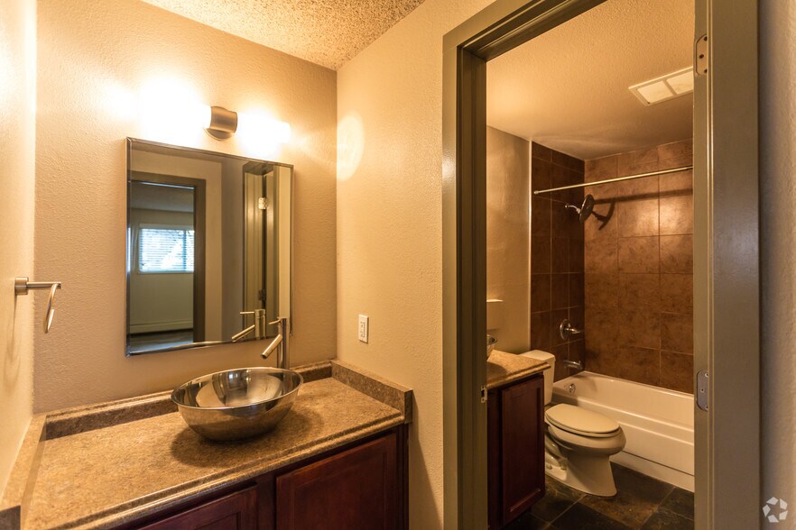 More Photos Of 1150 S Birch St, Denver Apartments For Sale