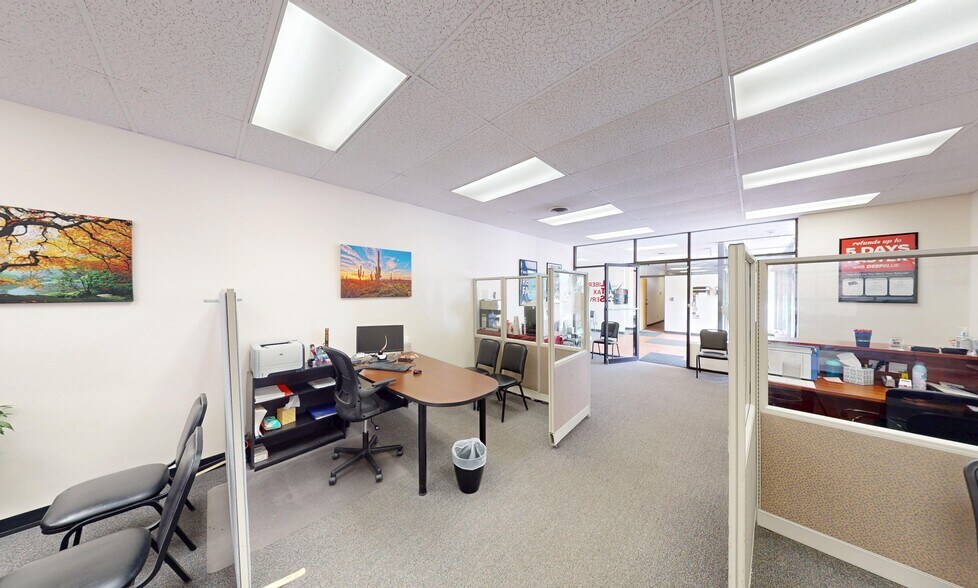 More Photos Of 324 E Washington Ave, Riverton Office For Sale