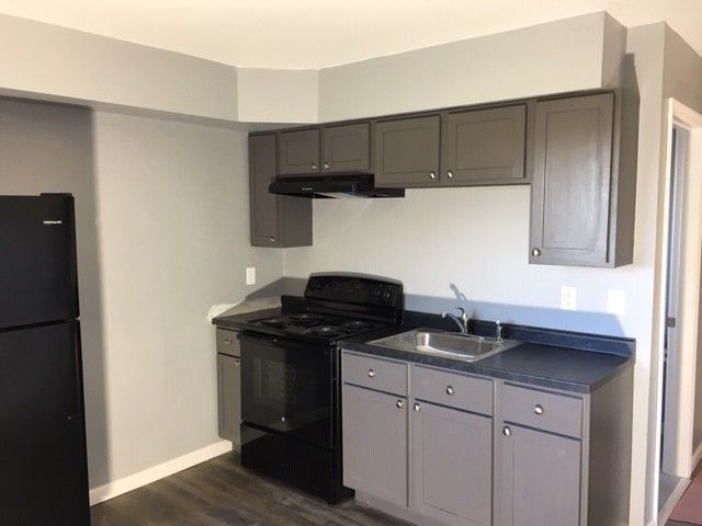 More Photos Of 205 Sandra Ave, Mendota Apartments For Sale