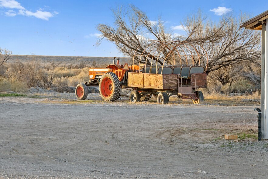 More Photos Of 5770 Peterson rd, Amargosa Valley Specialty For Sale