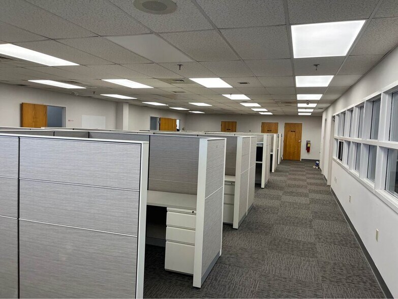 More Photos Of 446-450 Union Blvd, Allentown Medical For Lease