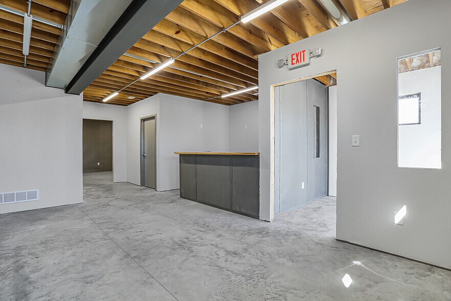 More Photos Of 95 Independence Dr, Union Medical For Sale