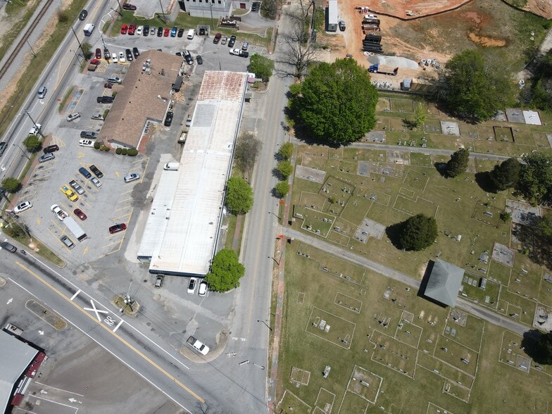 More Photos Of 8550 Rose Ave, Douglasville Warehouse For Sale