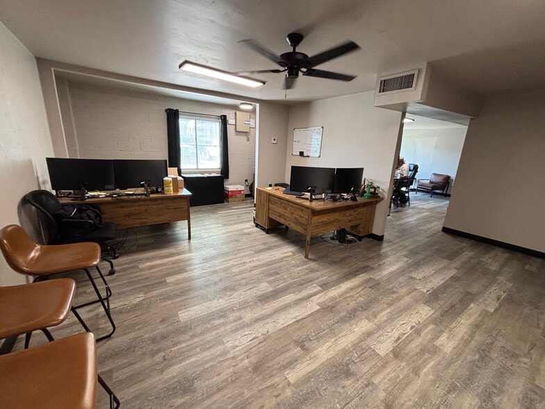 More Photos Of 1900 - 1920 S Factor Ave - on separate parcels, Yuma Service For Sale