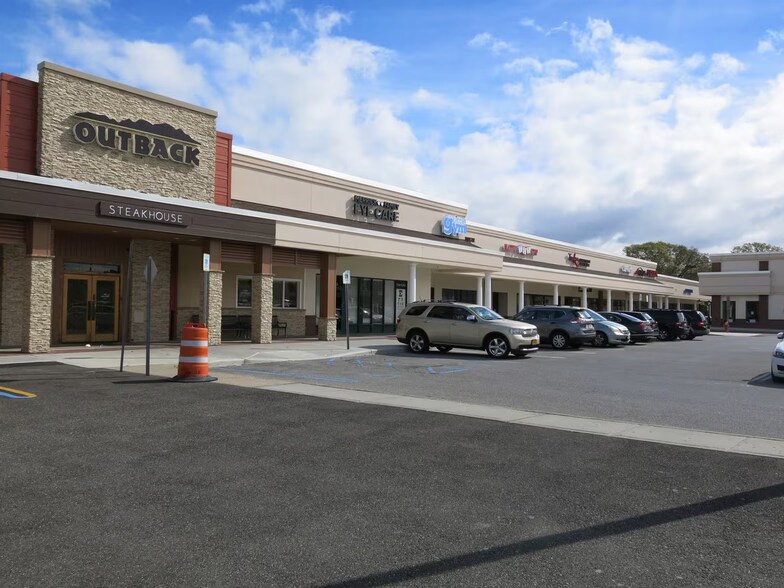 More Photos Of 2124-2162 Merrick Ave, Merrick Unknown For Lease