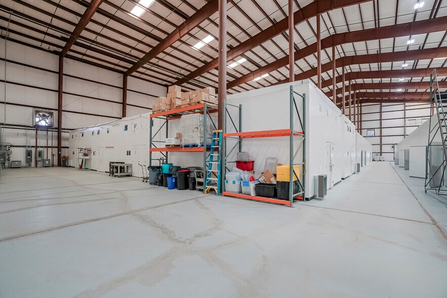 More Photos Of 1581 Boyles Way, Camp Verde Manufacturing For Sale