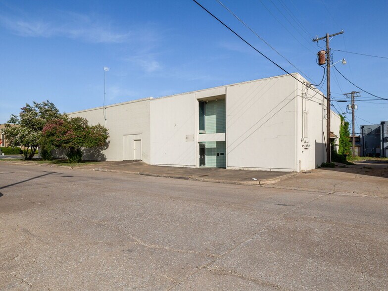 More Photos Of 233 Ackerman St, Rockdale Storefront Retail Office For Sale