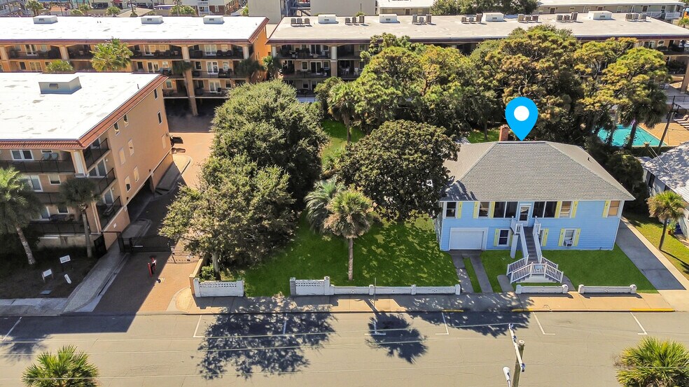 More Photos Of 15 15th St, Tybee Island Specialty For Sale
