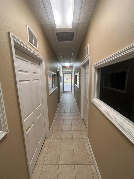 More Photos Of 2935 SE 58th Ave, Ocala Storefront Retail Office For Sale