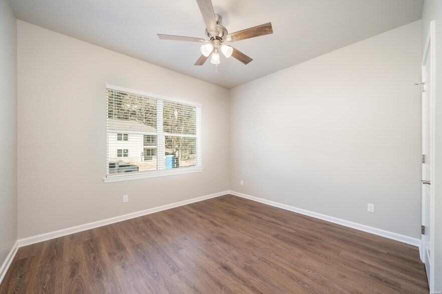 More Photos Of 102 & 106 Cheyenne St, Hot Springs National Park Apartments For Sale