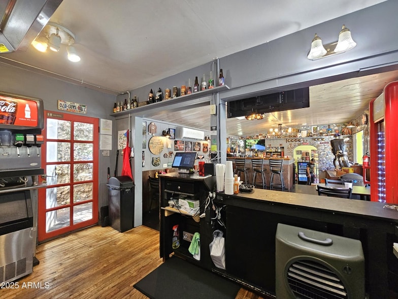 More Photos Of 105 Tombstone Cyn, Bisbee Restaurant For Sale