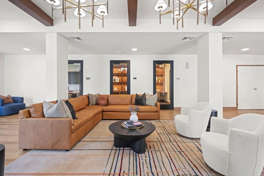 More Photos Of 2 Los Angeles St, Newton Apartments For Lease