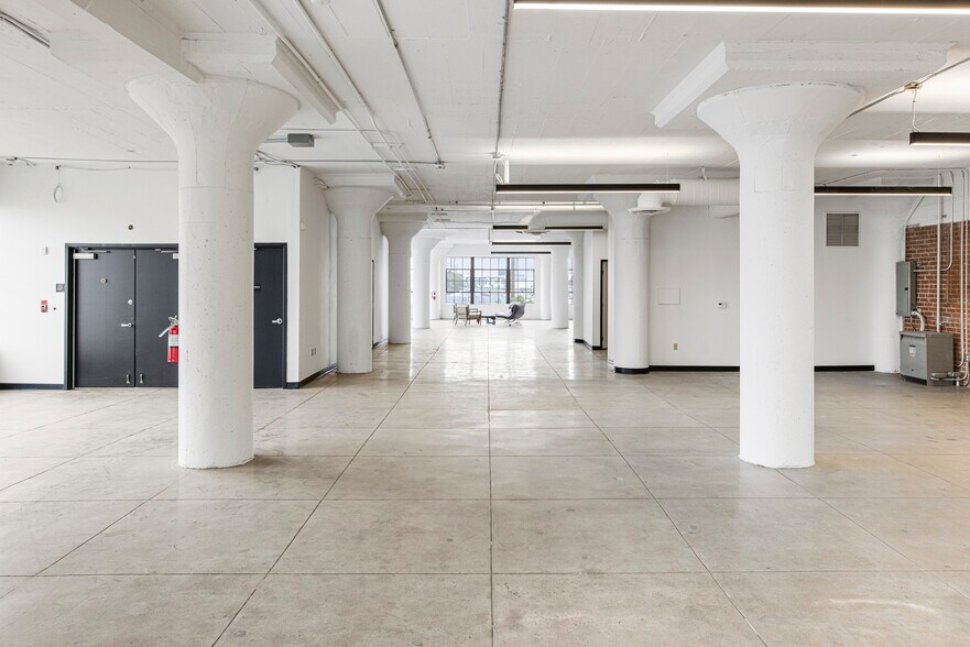 More Photos Of 1026 S Santa Fe Ave, Los Angeles Loft Creative Space For Lease