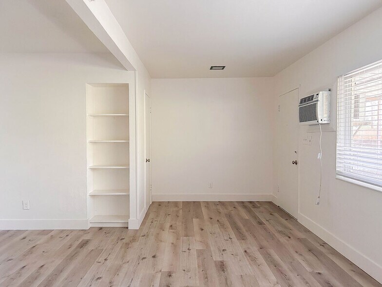 More Photos Of 2652 21st Ave, Sacramento Apartments For Sale