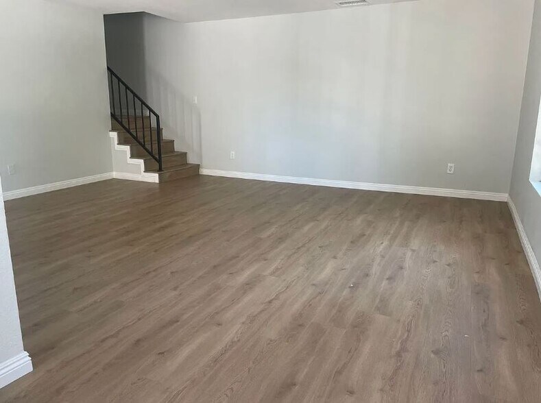 More Photos Of 862-892 W Mines Ave, Montebello Apartments For Sale