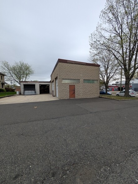 More Photos Of 158 S White Horse Pike, Audubon Auto Repair For Sale