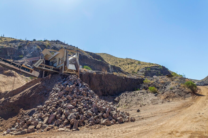 More Photos Of Hwy 60, Superior Land For Sale