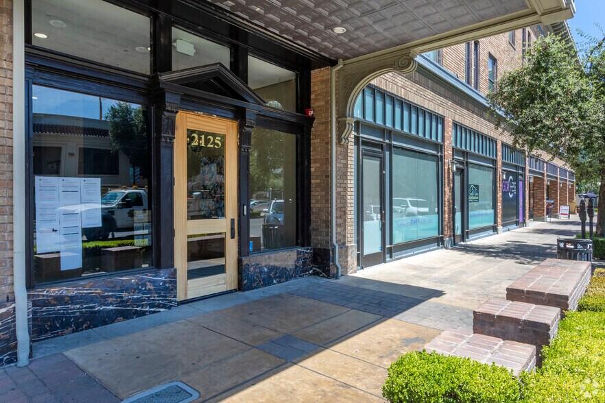 More Photos Of 2125-2139 Kern St, Fresno Loft Creative Space For Lease