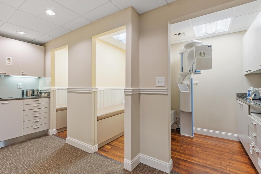 More Photos Of 200 Lincoln St, Worcester Medical For Sale