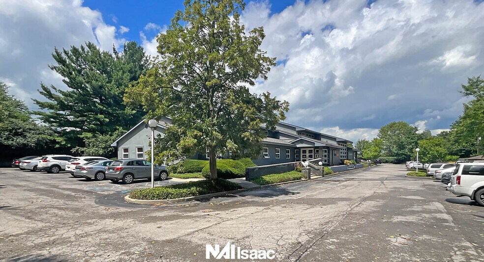 Primary Photo Of 177 Burt Rd, Lexington Medical For Sale