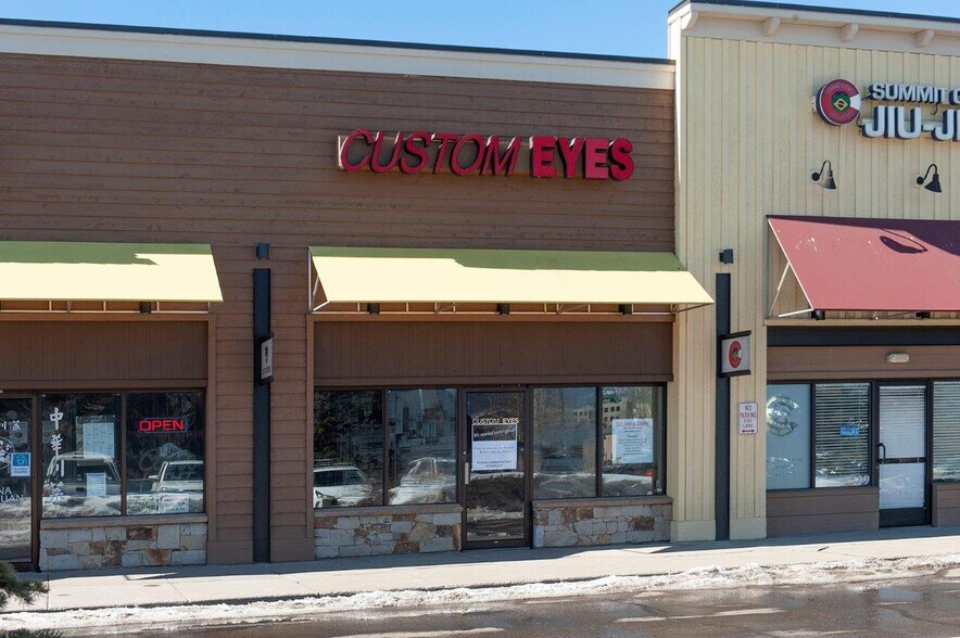 More Photos Of 842 N Summit Blvd, Frisco Storefront For Sale