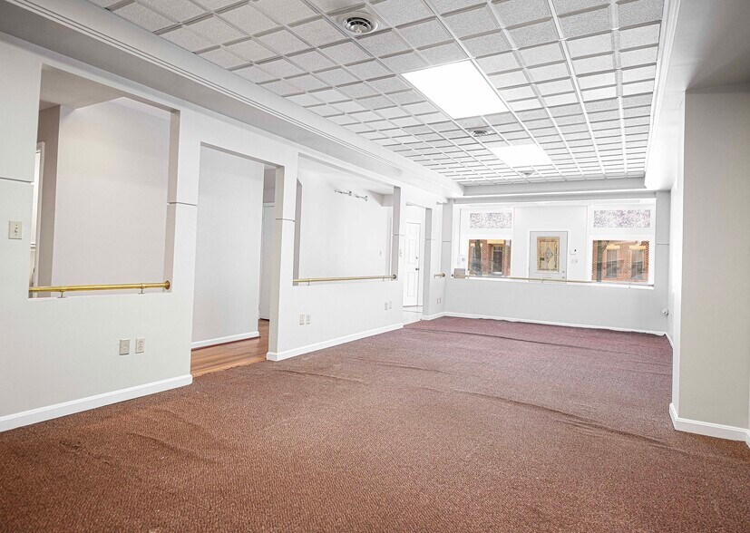 More Photos Of 2212-2214 Boston St, Baltimore Office Residential For Sale