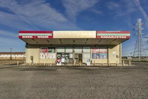 Primary Photo Of 1021 Martin Rd, Amarillo Convenience Store For Sale