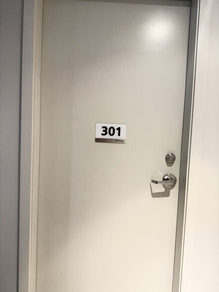 More Photos Of 13675 107A Av, Surrey Apartments For Lease