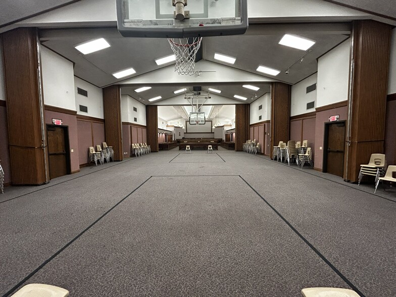 More Photos Of 18425 Ingomar st, Reseda Religious Facility For Sale