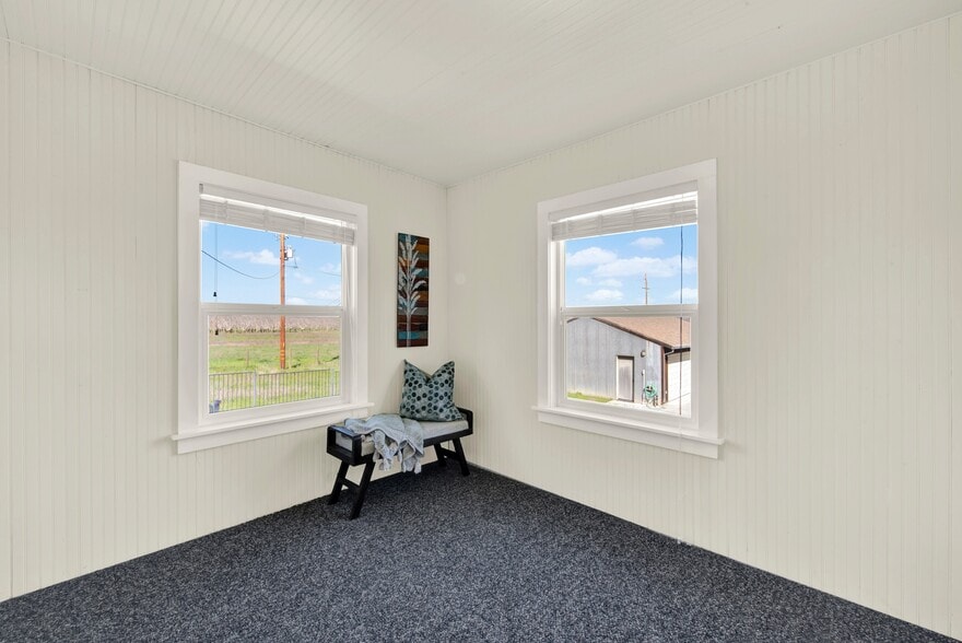 More Photos Of 8560 Holmes Ln, Winters Specialty For Sale