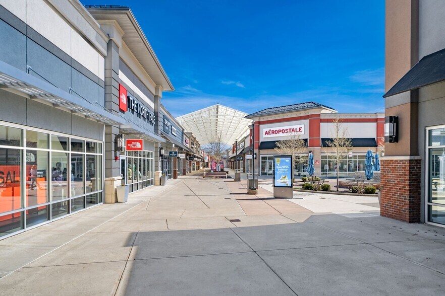 More Photos Of 400 S Wilson Rd, Sunbury Unknown For Sale