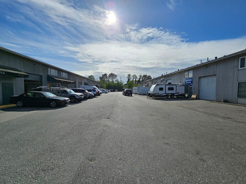 More Photos Of 11538 132A St, Surrey Industrial For Sale