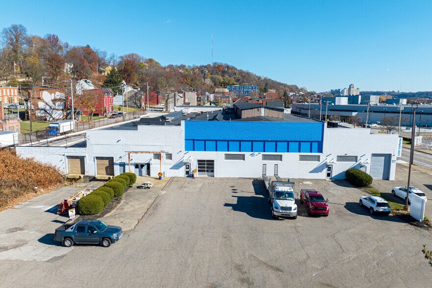 More Photos Of 1000 California Ave, Pittsburgh Warehouse For Lease