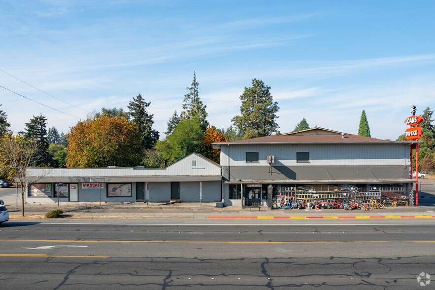 More Photos Of 13014 Pacific Ave S, Tacoma General Retail For Lease