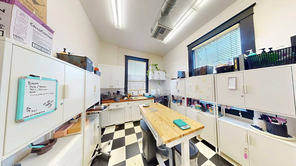 More Photos Of 104-110 S Park Ave, Sanford Storefront Retail Office For Sale