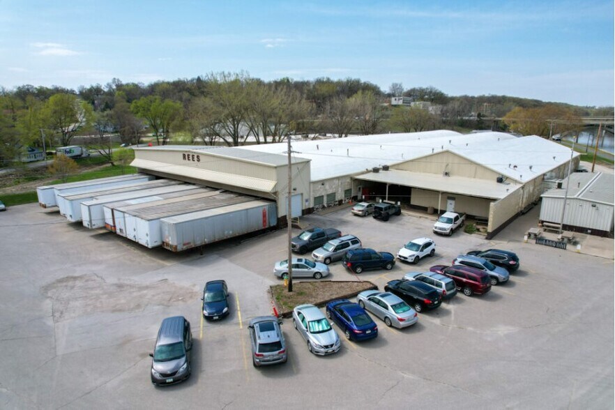 Primary Photo Of 1800 Sw 2nd St, Des Moines Industrial For Sale