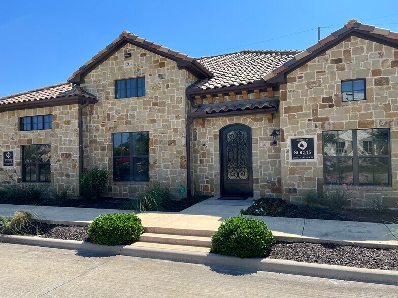 More Photos Of 2131 E Kirkwood Blvd, Southlake Office For Lease
