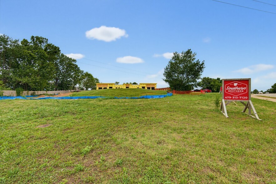 More Photos Of 3462 Pleasant Grove rd, Rogers Medical For Lease